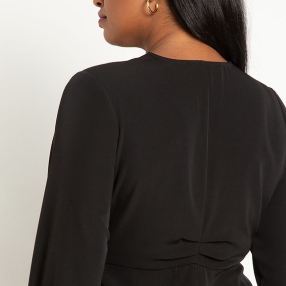 BNWT Knot detail blouse - Picture 13 of 14